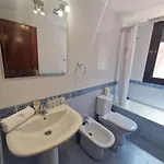 187a Apto Terraza Y Garaje By R2r Consulting Apartamento Gijón